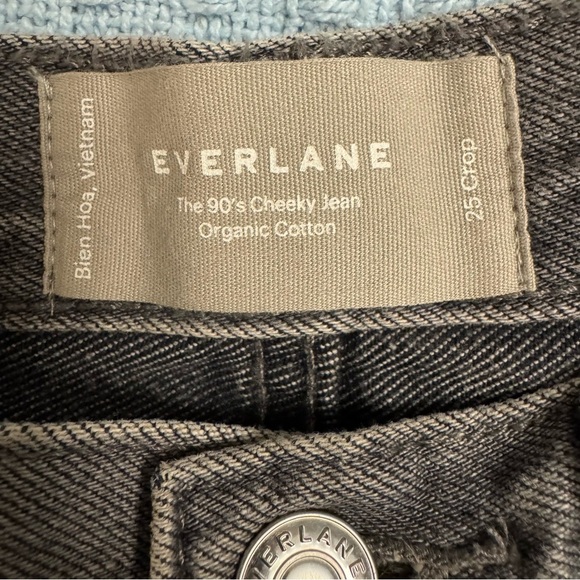 2/40 Everlane The 90’s Cheeky Jean in Grey - 25 Crop - Picture 5 of 9
